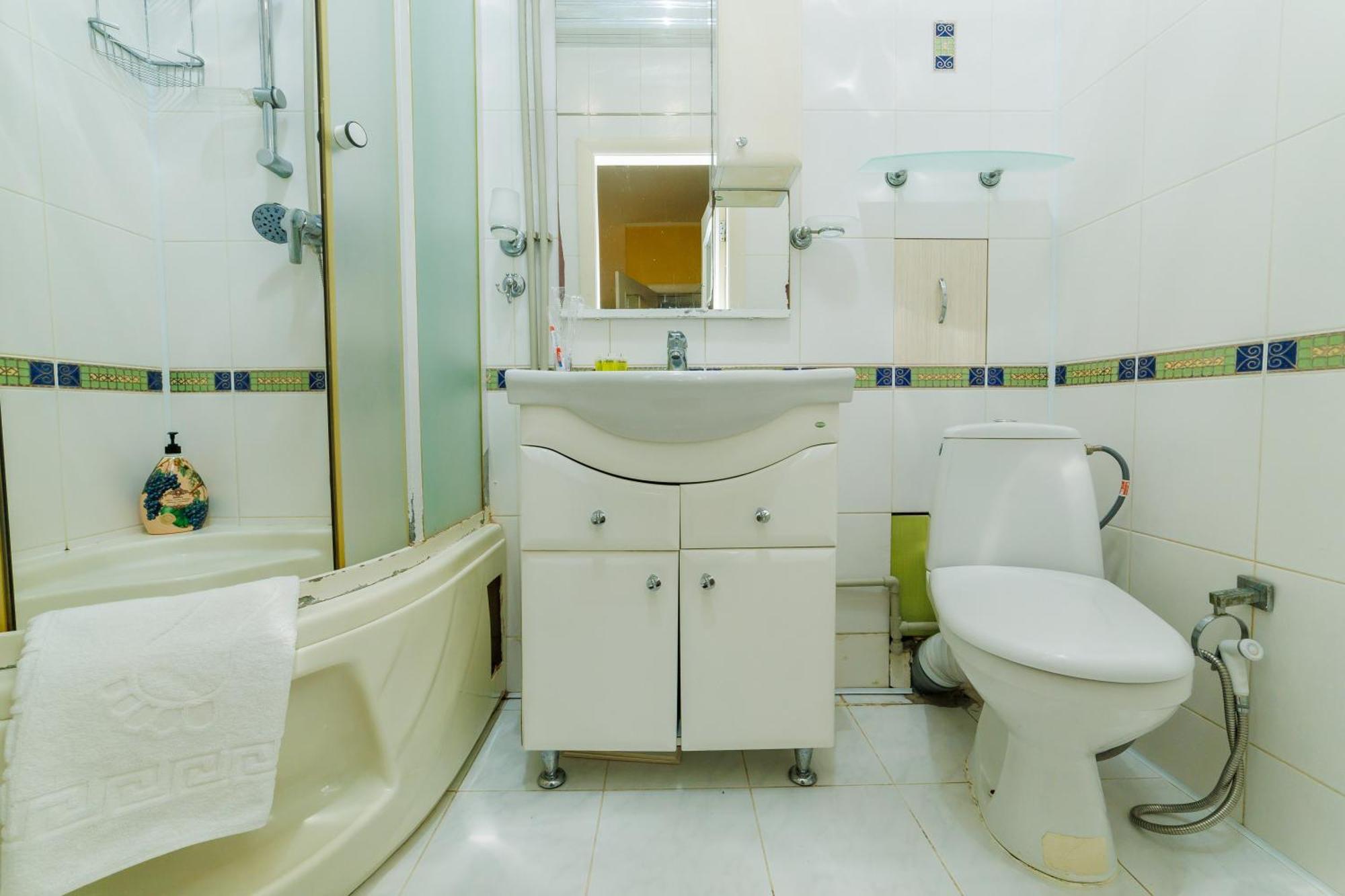 Квартира Антиквара У Центрі Полтави Мережа Alexapartments Документи Для Відряджень Безконтатне Заселення Цілодобово Полтава Екстер'єр фото